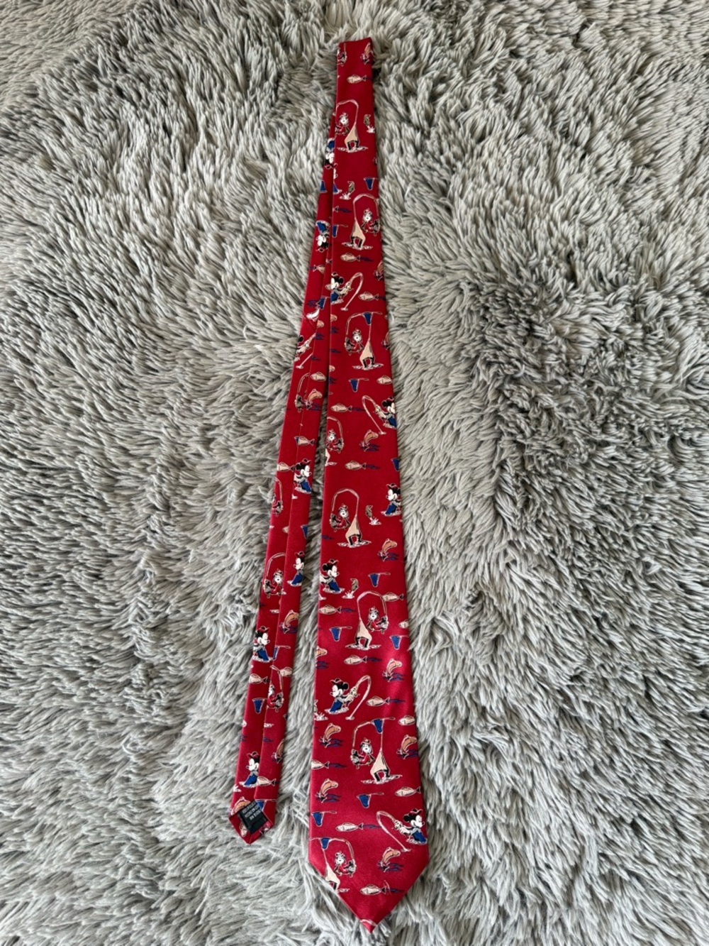 Vintage Mickey Mouse Fishing Tie Mickey Unlimited 100% Silk Red Novelty Disney